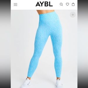 AYBL blue animal stripe leggings